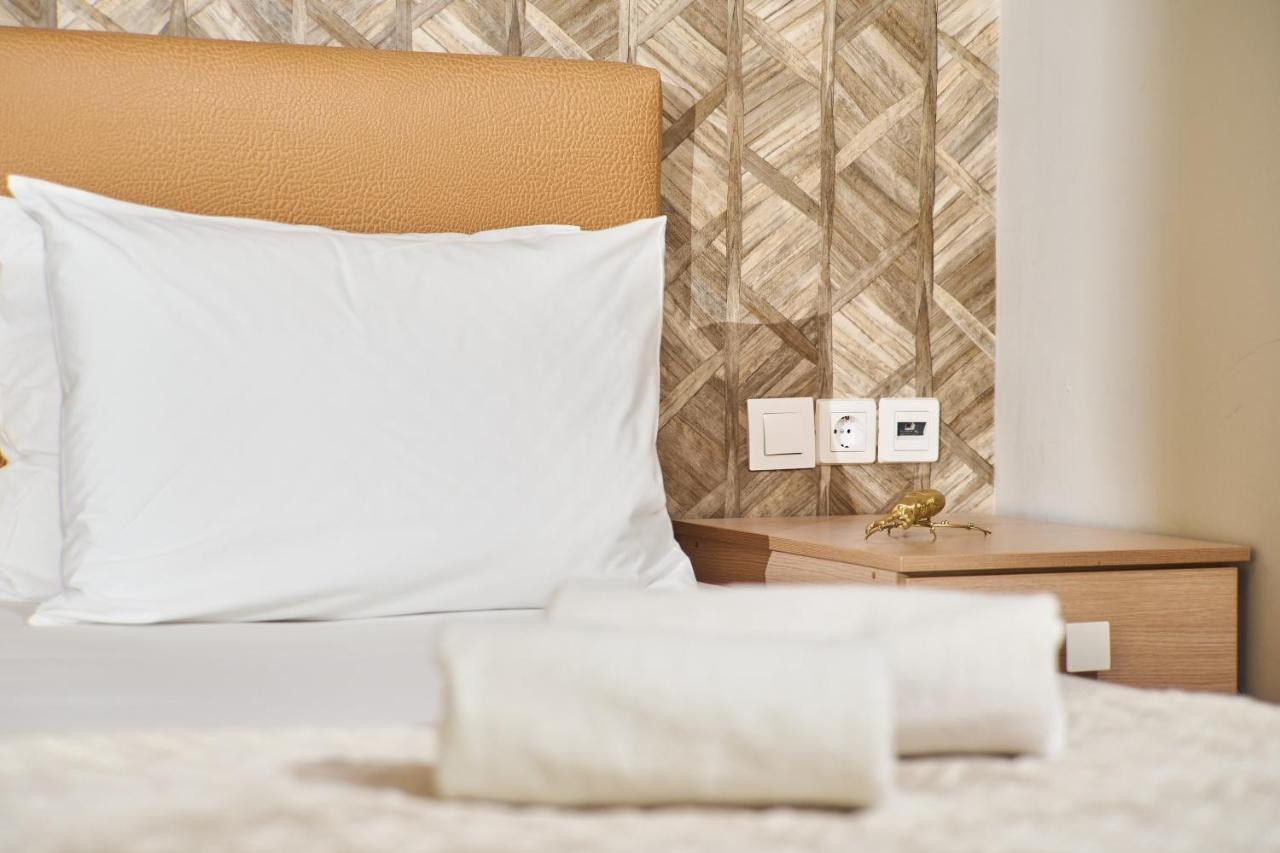Ariadnae Apartment *